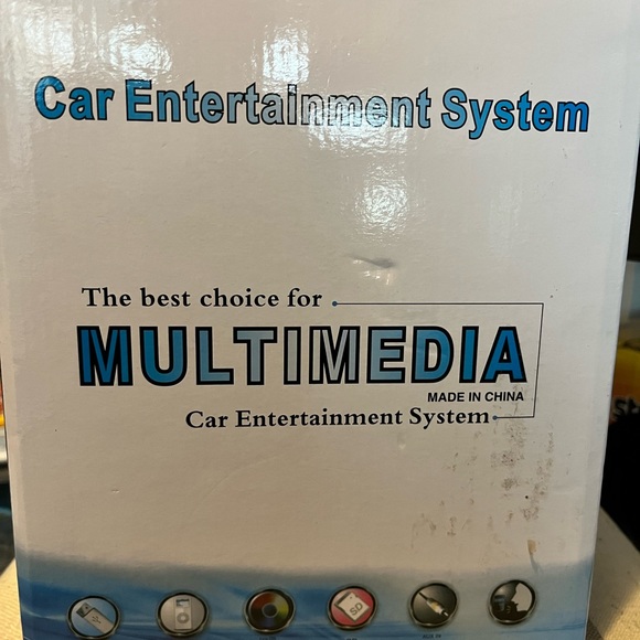 Multimedia Car Audio System - Picture 3 of 4